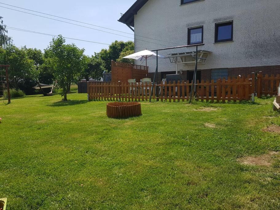 Ferienwohnung Bela, Naehe Nuerburgring Luxem ภายนอก รูปภาพ