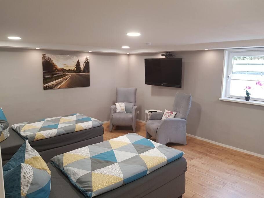 Ferienwohnung Bela, Naehe Nuerburgring Luxem ภายนอก รูปภาพ