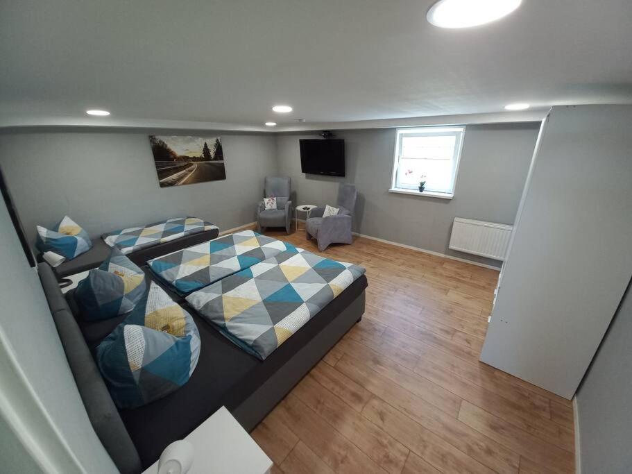 Ferienwohnung Bela, Naehe Nuerburgring Luxem ภายนอก รูปภาพ
