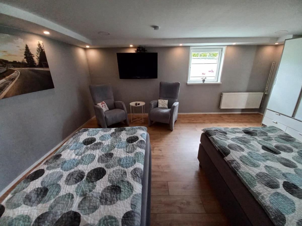 Ferienwohnung Bela, Naehe Nuerburgring Luxem ภายนอก รูปภาพ